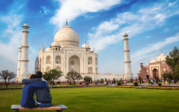 Golden Triangle (Agra & Jaipur) Private 2-Day Tour from Delhi by Car with Chauffeur and Guide